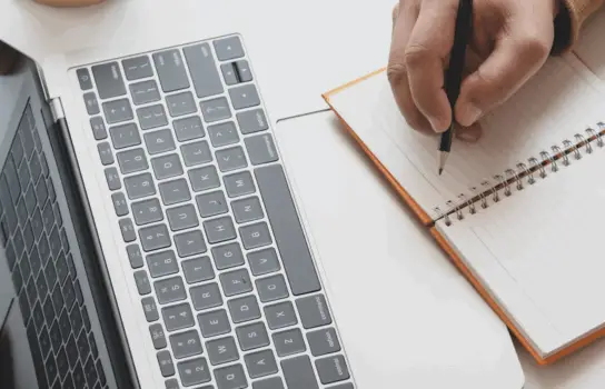🎓 Online-Kurse & Programme